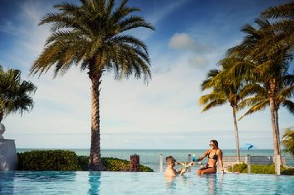 Courtyard By Marriott Faro Blanco Resort 4