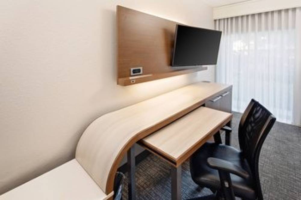 Courtyard By Marriott Fort Lauderdale North-Cypress Creek 7
