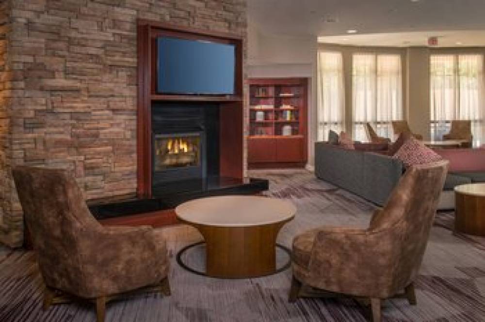 Courtyard By Marriott Fort Meade BWI Business District 1