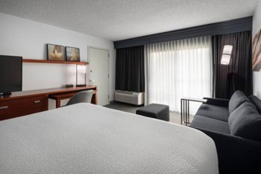 Courtyard By Marriott Fremont Silicon Valley 8