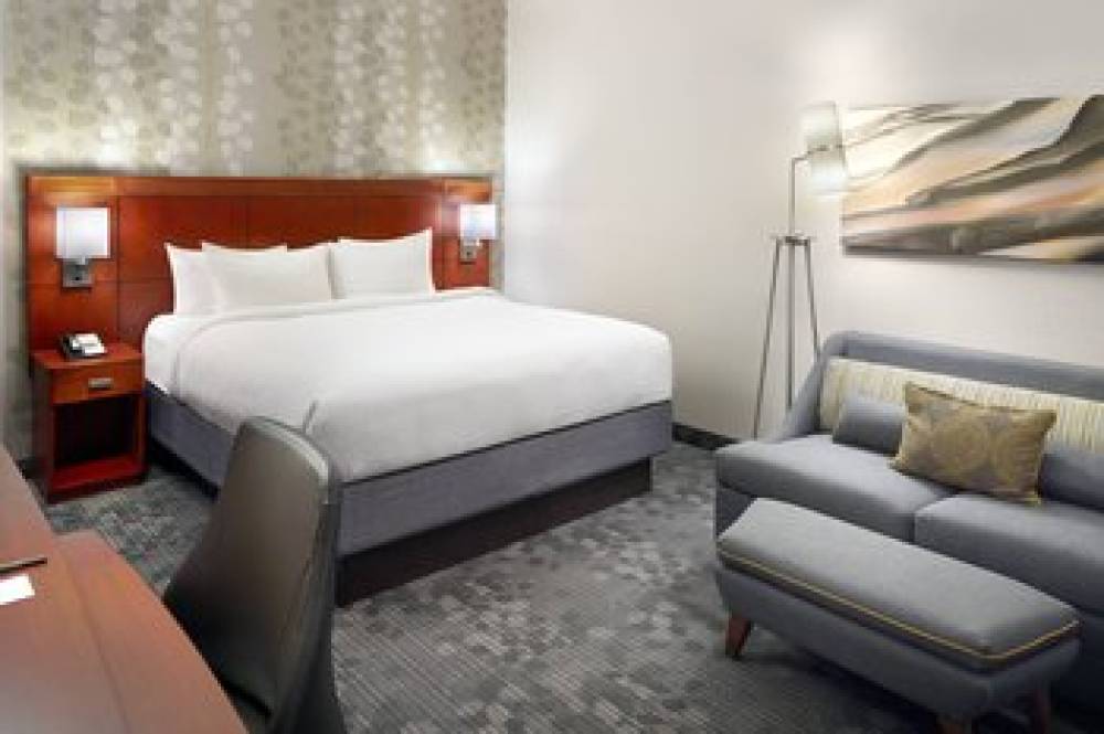 Courtyard By Marriott Greenville Haywood Mall 8