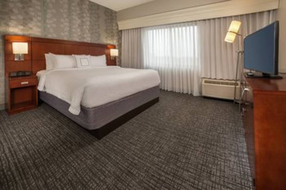 Courtyard By Marriott Hagerstown 10