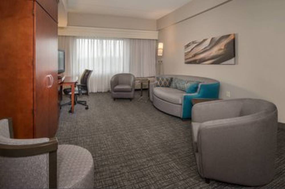 Courtyard By Marriott Hagerstown 9