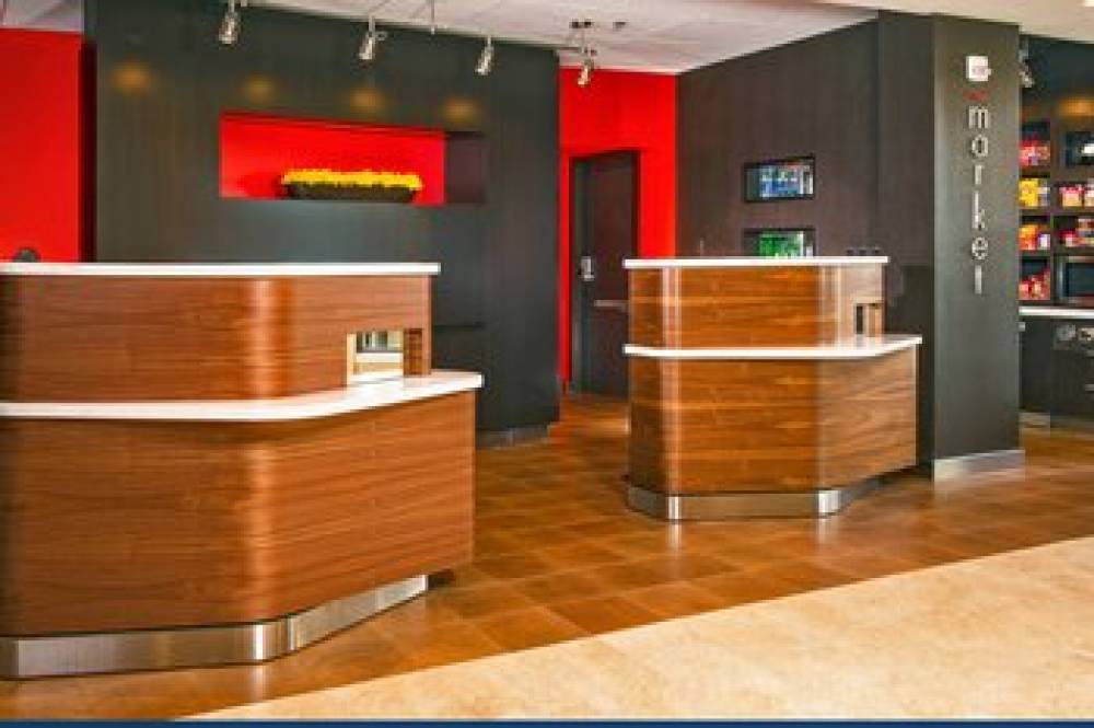Courtyard By Marriott Hampton Coliseum Central 7