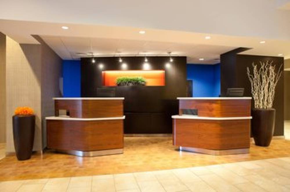 Courtyard By Marriott Houston Downtown Convention Center 8