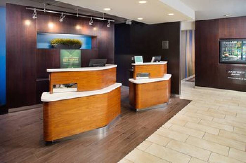 Courtyard By Marriott Houston Westchase 3