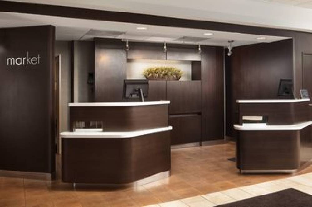 Courtyard By Marriott Indianapolis At The Capitol 4