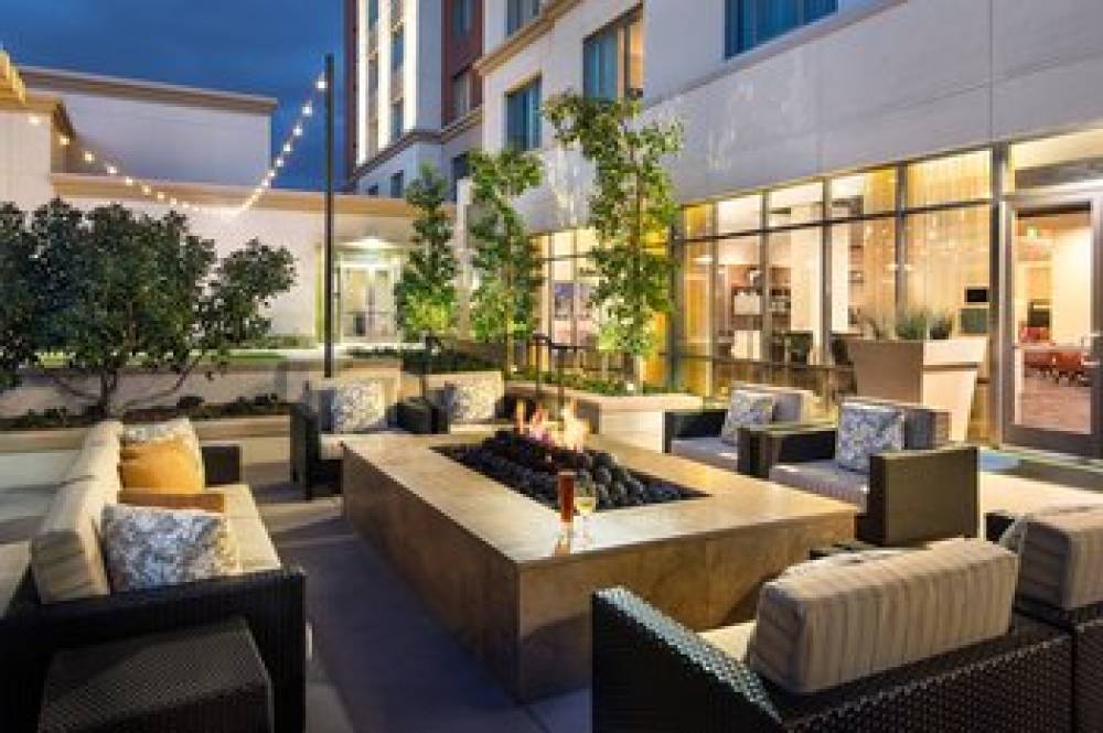 Courtyard By Marriott Irvine Spectrum