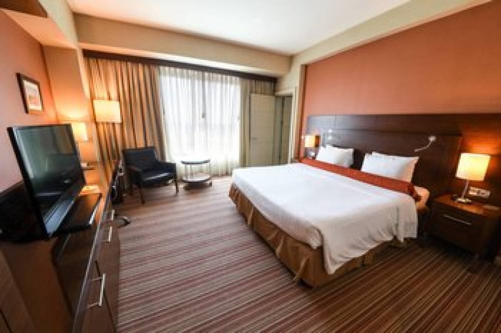 Courtyard By Marriott Istanbul West 9