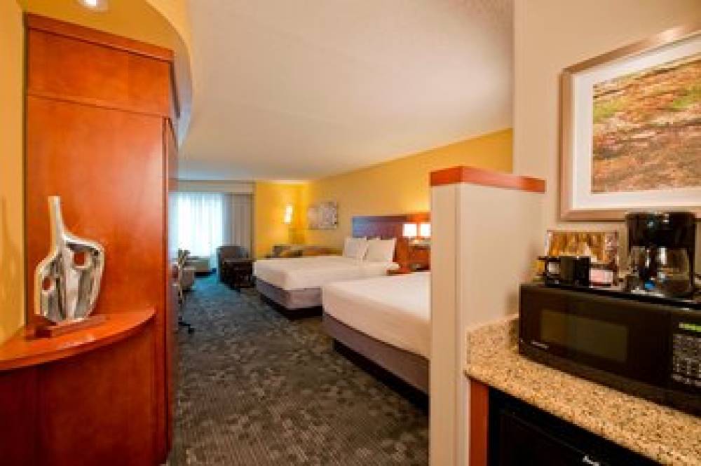 Courtyard By Marriott Jacksonville Flagler Center 9