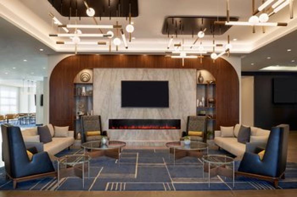 Courtyard By Marriott Kitchener 6