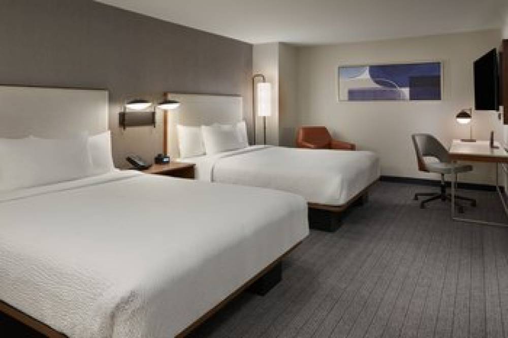 Courtyard By Marriott Kitchener 5