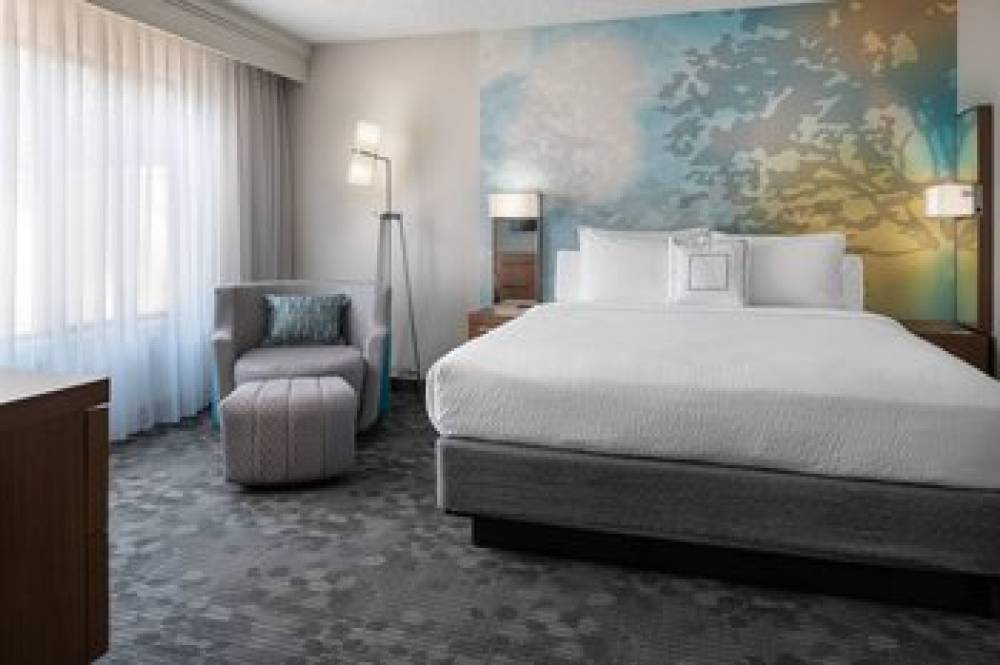 Courtyard By Marriott Las Vegas Convention Center 9