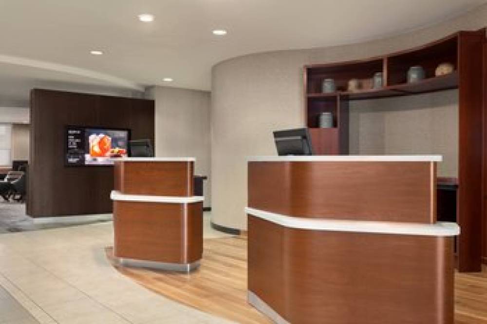 Courtyard By Marriott Las Vegas South 4