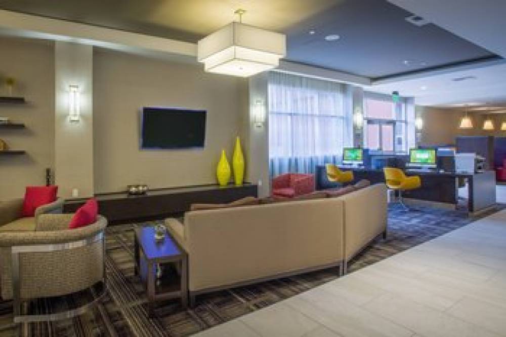 Courtyard By Marriott Los Angeles Westside 4