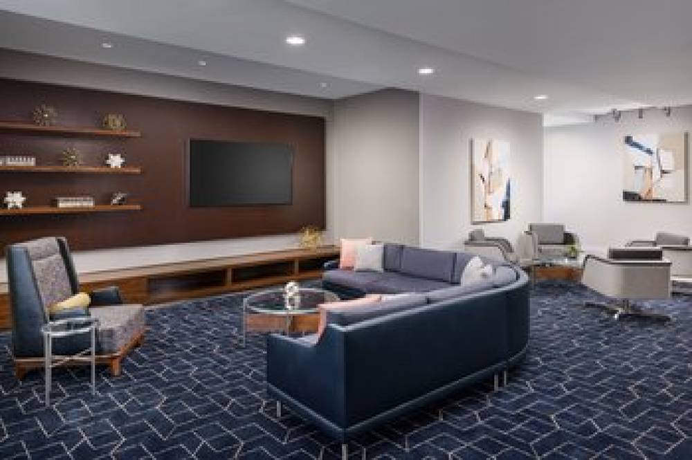 Courtyard By Marriott Los Angeles Woodland Hills 5