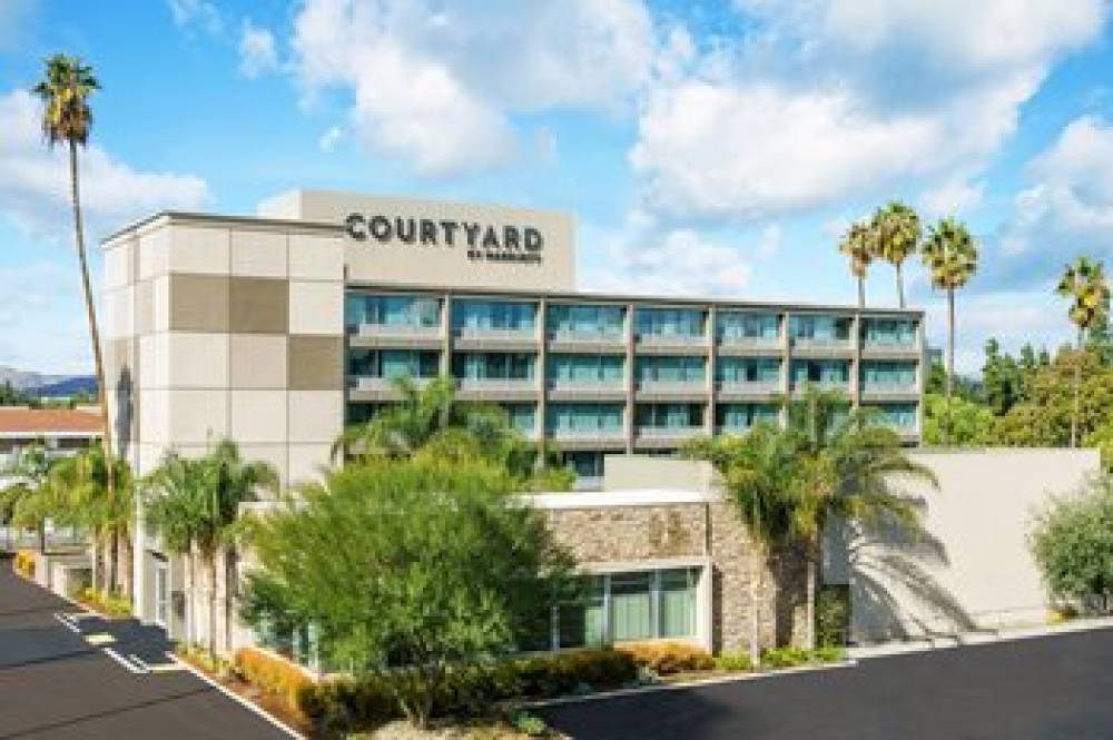 Courtyard By Marriott Los Angeles Woodland Hills 1