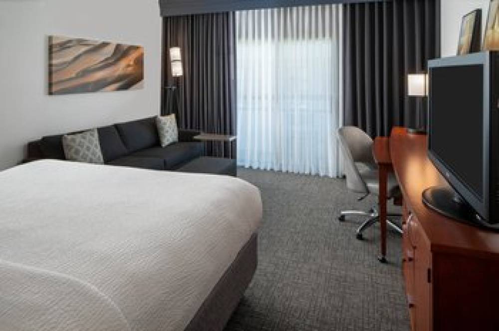 Courtyard By Marriott Memphis East-Park Avenue 10