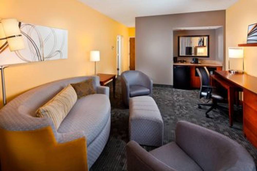 Courtyard By Marriott Miami Airport West-Doral 9