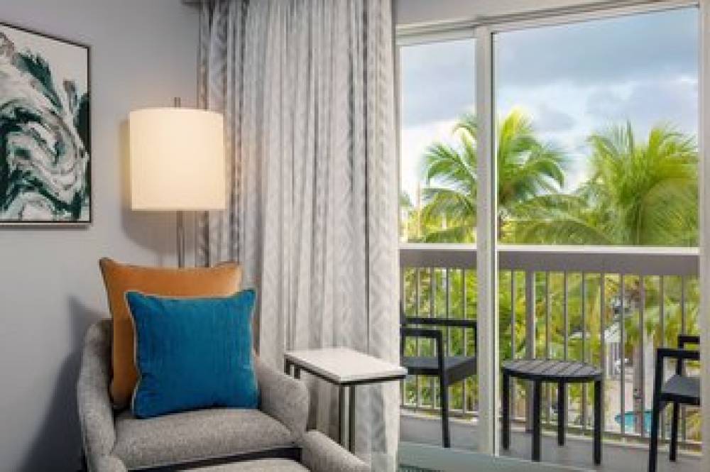 Courtyard By Marriott Miami Aventura Mall 10