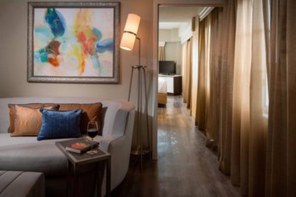 Courtyard By Marriott Miami Beach South Beach 10