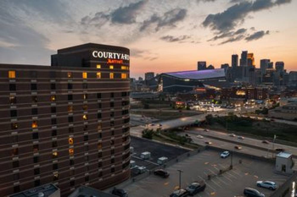 Courtyard By Marriott Minneapolis Downtown 5