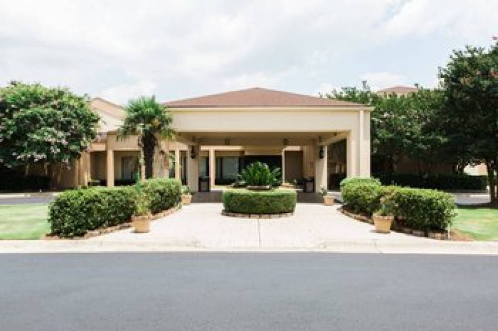 Courtyard By Marriott Montgomery 2