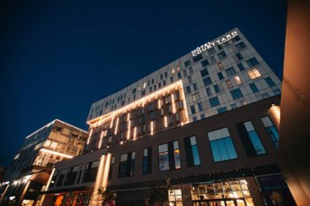 Courtyard By Marriott Montreal Brossard 2