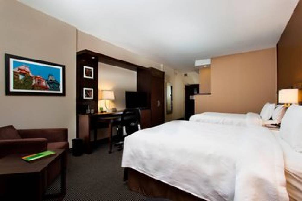 Courtyard By Marriott Montreal Downtown 5