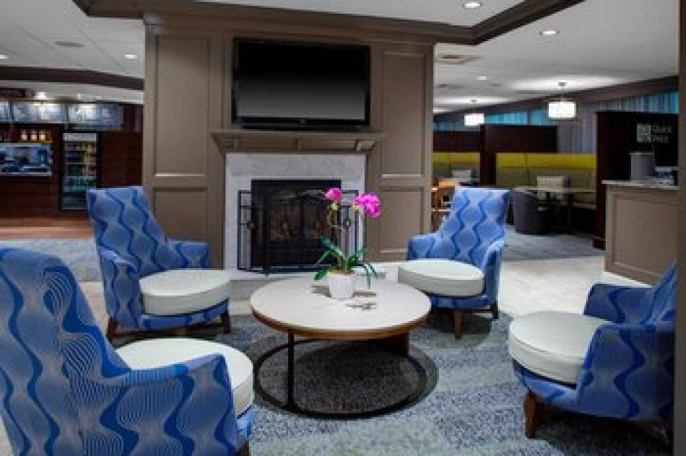 Courtyard By Marriott New Haven At Yale 1