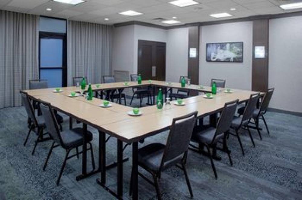 Courtyard By Marriott New Haven At Yale 7
