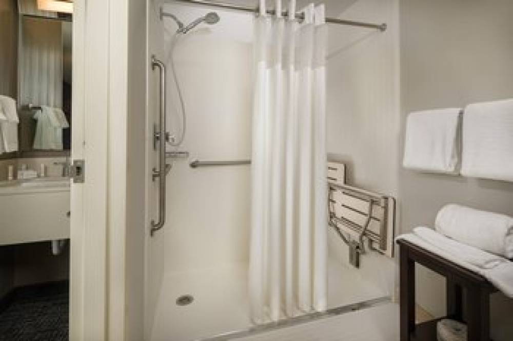 Courtyard By Marriott New Haven Orange Milford 10