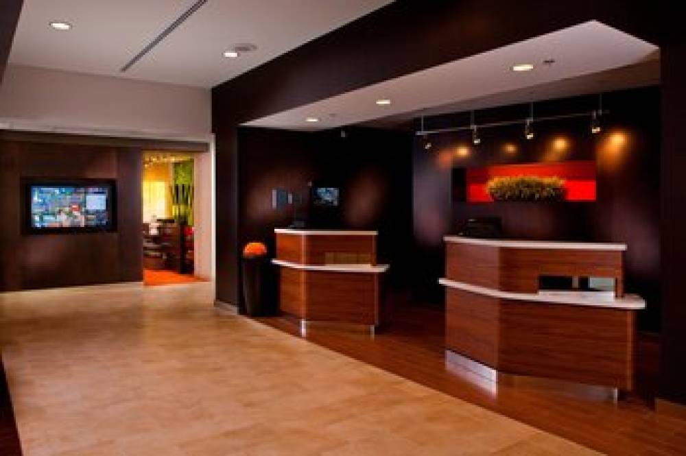 Courtyard By Marriott New Orleans Metairie 3