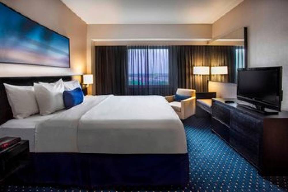 Courtyard By Marriott New York JFK Airport 1