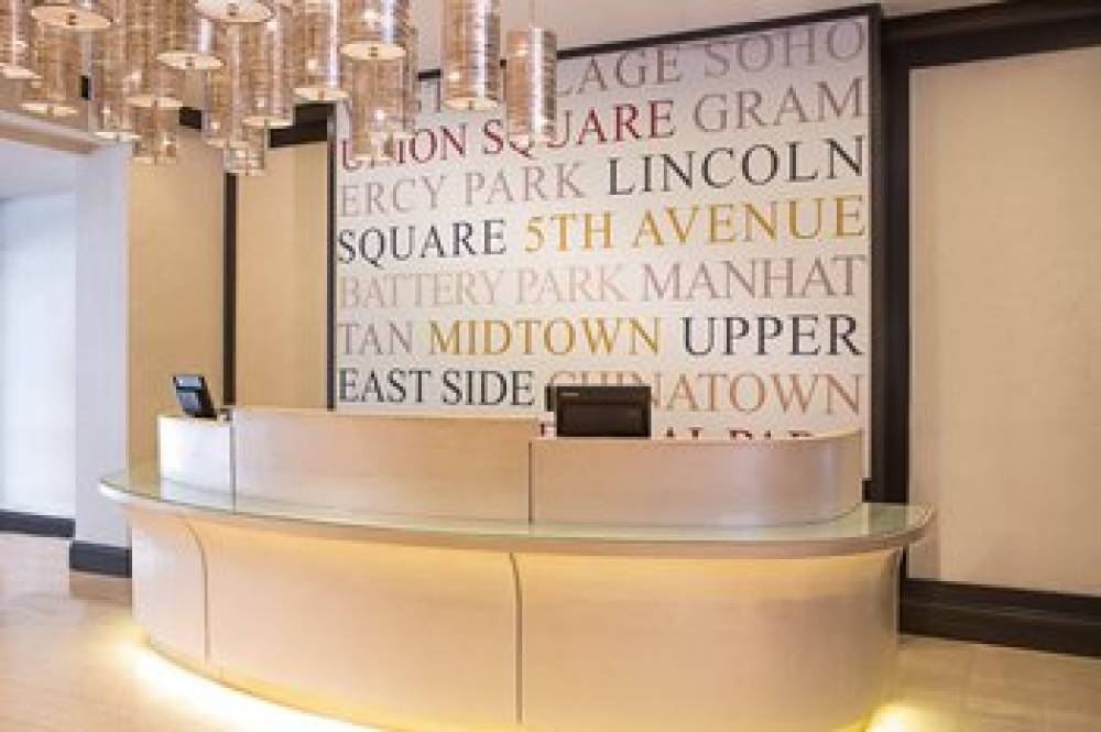 Courtyard By Marriott New York Manhattan/Midtown East 3