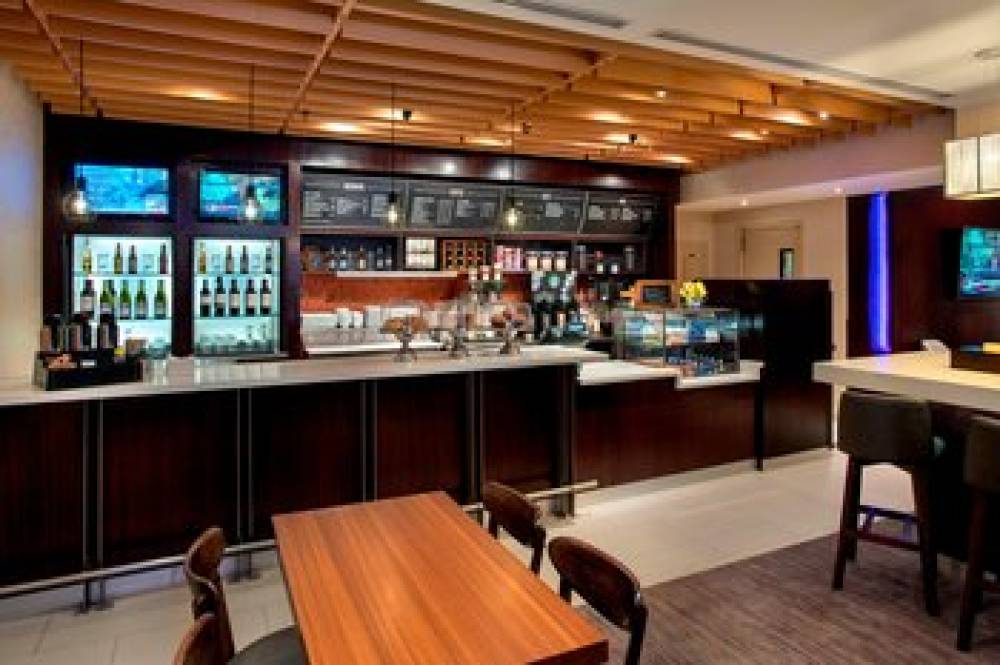 Courtyard By Marriott New York Manhattan SoHo 4