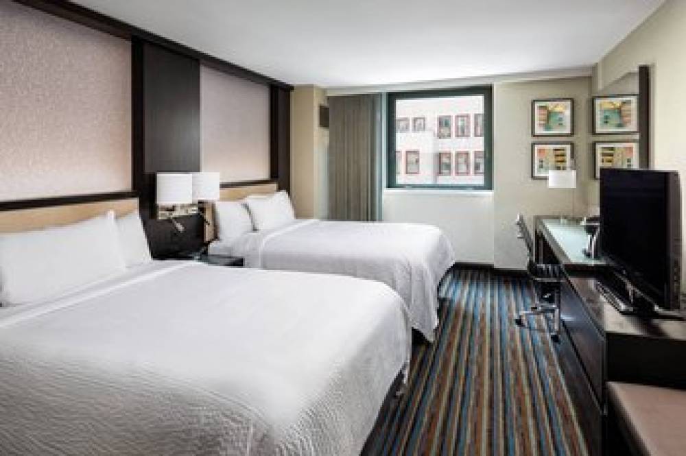 Courtyard By Marriott New York Manhattan Times Square 4