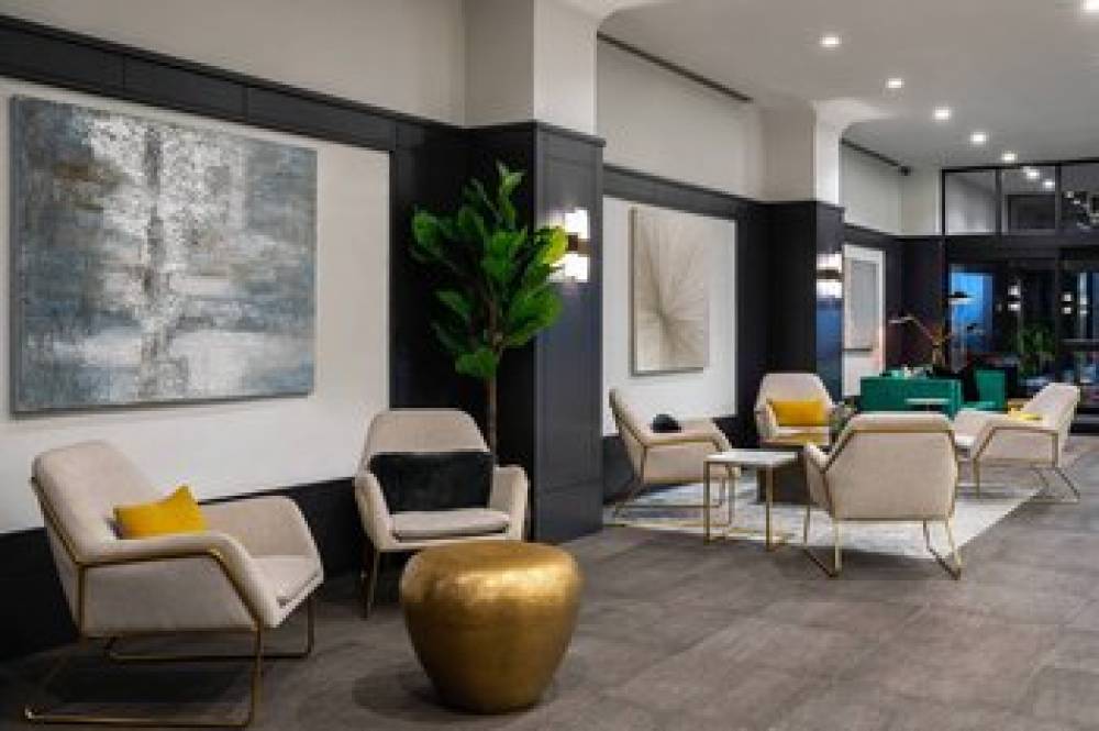 Courtyard By Marriott New York Manhattan Times Square 7