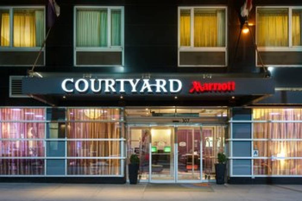 Courtyard By Marriott New York Manhattan Times Square West 2