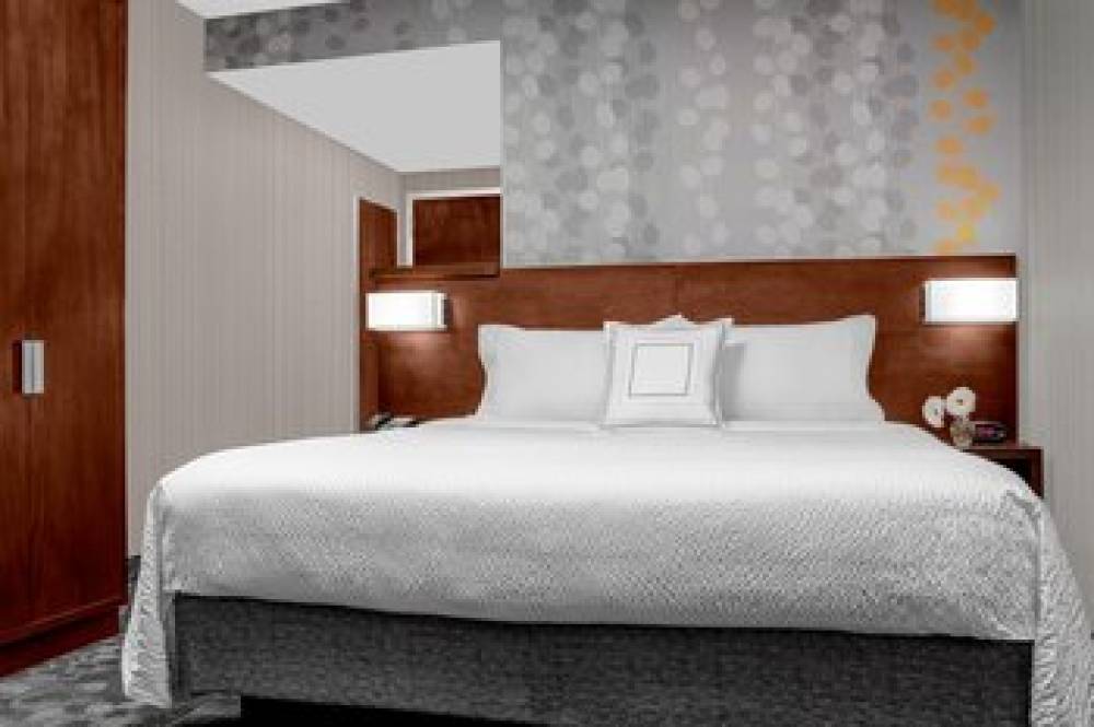 Courtyard By Marriott New York Manhattan Upper East Side 9