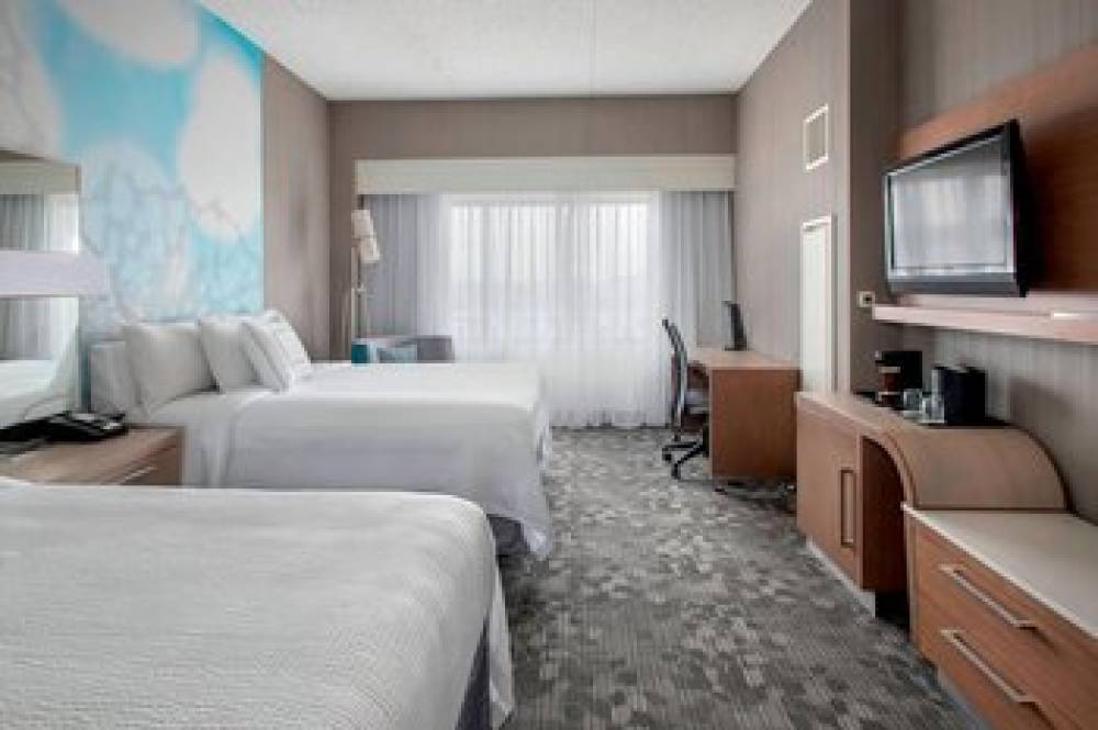 Courtyard By Marriott Newark Elizabeth 2