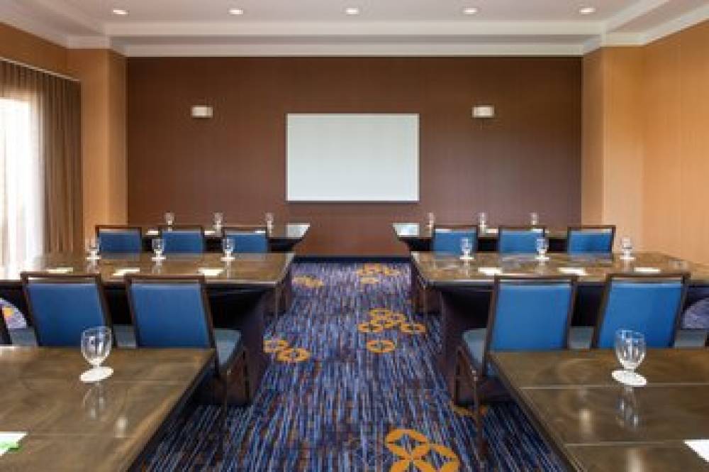 Courtyard By Marriott Newark Silicon Valley 5