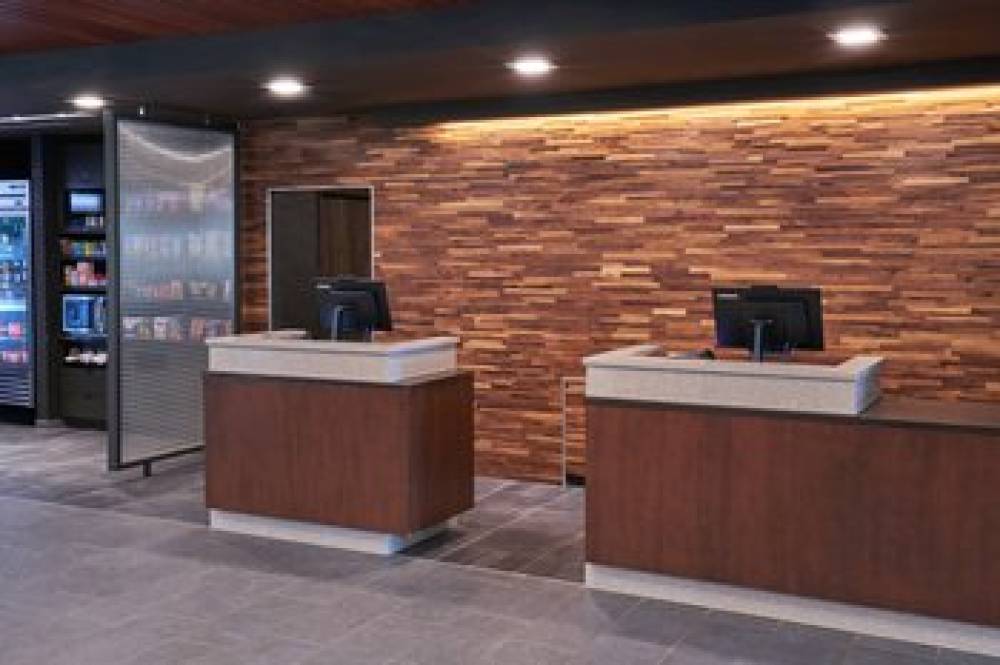 Courtyard By Marriott Petoskey At Victories Square 6