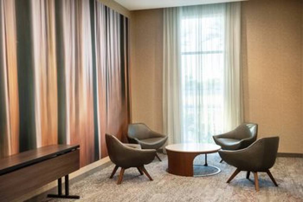 Courtyard By Marriott Phoenix Mesa 6