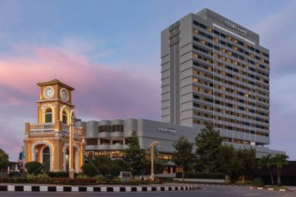 Courtyard By Marriott Phuket Town 1