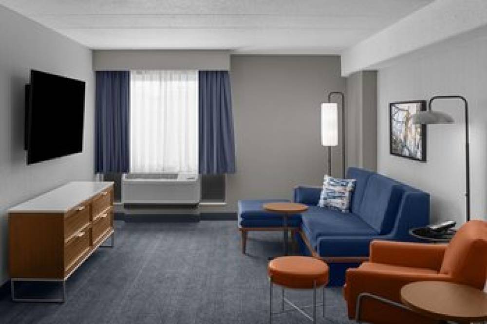 Courtyard By Marriott Pittsburgh University Center 10