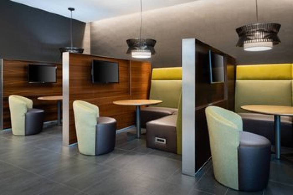 Courtyard By Marriott Port St Lucie Tradition 4