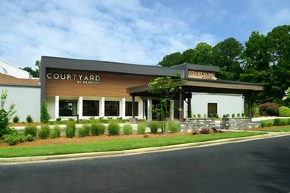 Courtyard By Marriott Raleigh Cary 2