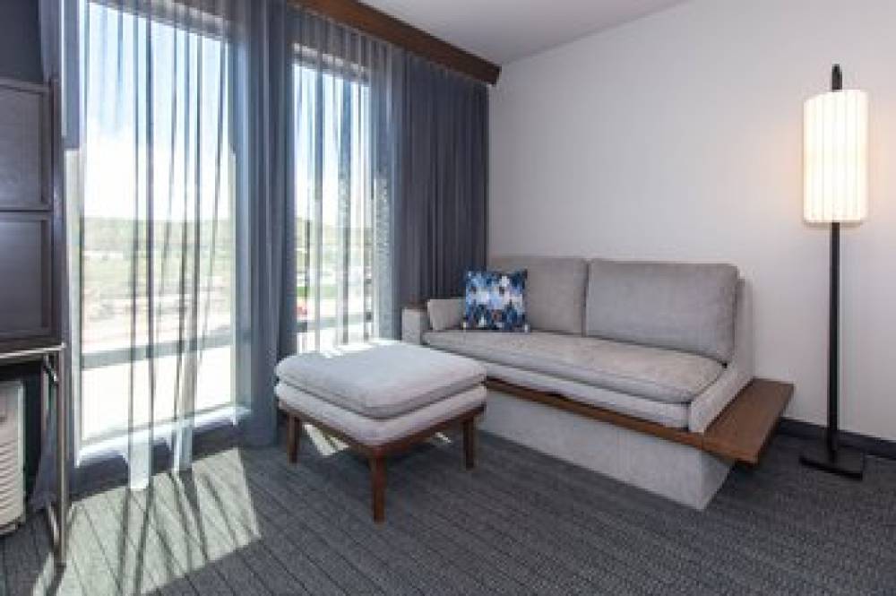 Courtyard By Marriott Rapid City 10
