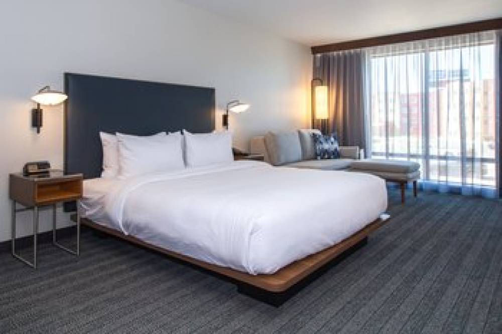 Courtyard By Marriott Rapid City 9